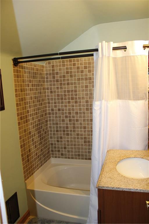 859 Rolling Rock Road Pittsburgh, PA 15234 - Photo 22 of 25 Gallery Image 22