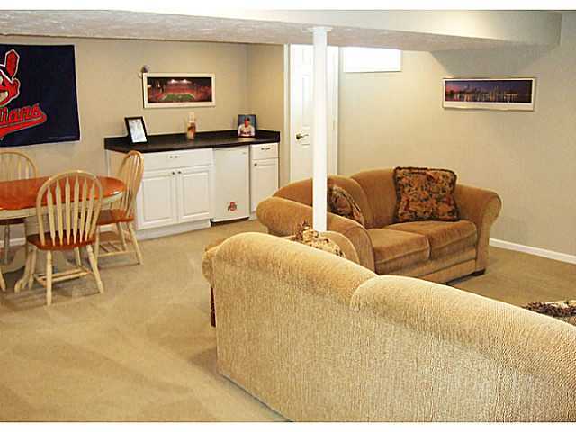 1623 Rushing Way Columbus, OH 43235 - Photo 16 of 23 Gallery Image 16