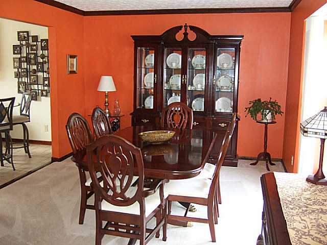 1623 Rushing Way Columbus, OH 43235 - Photo 2 of 23 Gallery Image 2