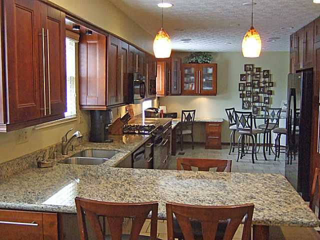 1623 Rushing Way Columbus, OH 43235 - Photo 5 of 23 Gallery Image 5