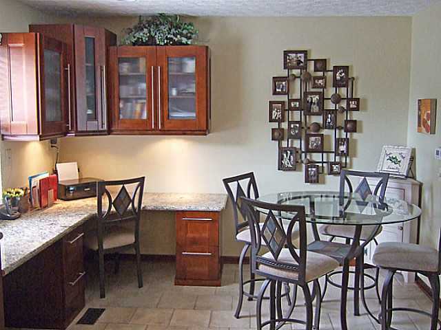 1623 Rushing Way Columbus, OH 43235 - Photo 6 of 23 Gallery Image 6