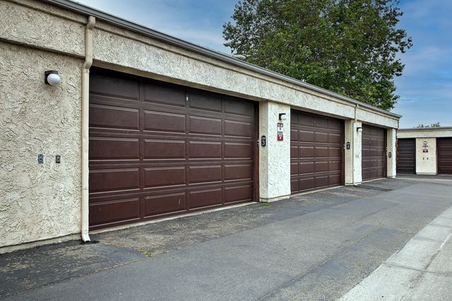 $630,000 | 1260 Franciscan Court, Unit 3, Carpinteria, CA 93013