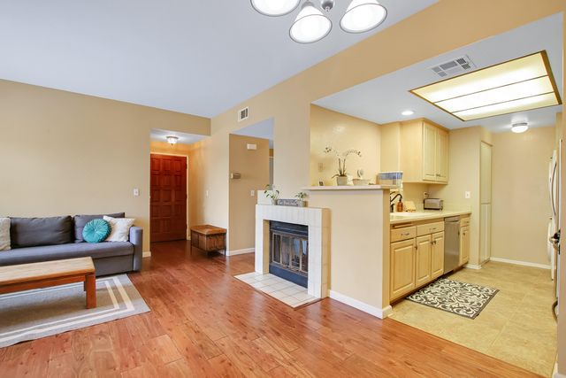 $630,000 | 1260 Franciscan Court, Unit 3, Carpinteria, CA 93013