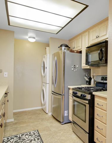 $630,000 | 1260 Franciscan Court, Unit 3, Carpinteria, CA 93013