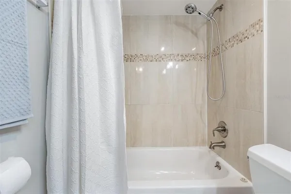 $2,800 | 3718 West McKay Avenue, Unit 104, Tampa, FL 33609