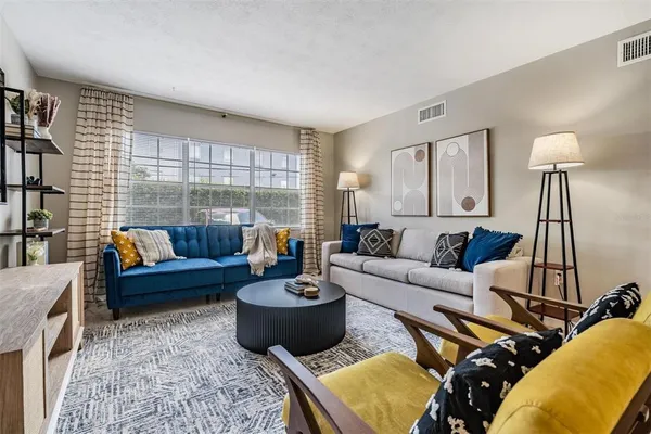 $2,800 | 3718 West McKay Avenue, Unit 104, Tampa, FL 33609