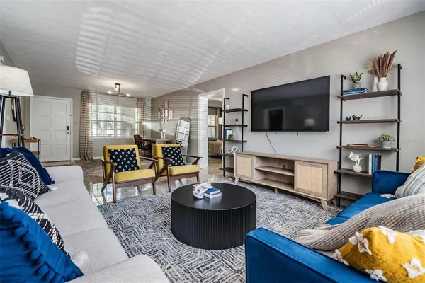 $2,800 | 3718 West McKay Avenue, Unit 104, Tampa, FL 33609