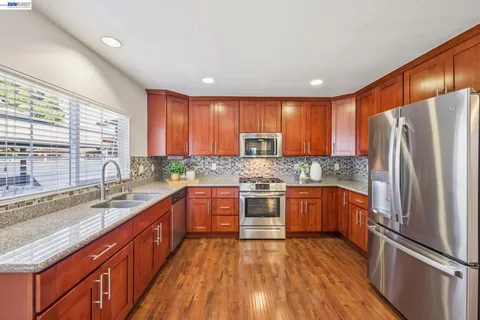 $1,250,000 | 21132 Tyee Court, Castro Valley, CA 94546