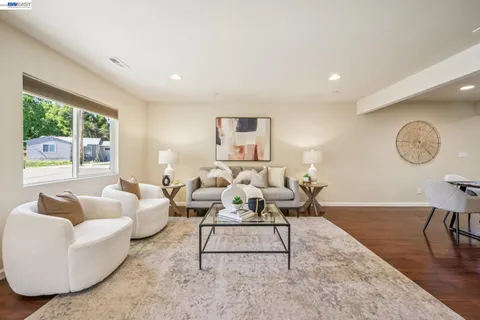 $1,250,000 | 21132 Tyee Court, Castro Valley, CA 94546