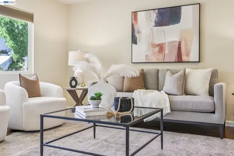 $1,250,000 | 21132 Tyee Court, Castro Valley, CA 94546