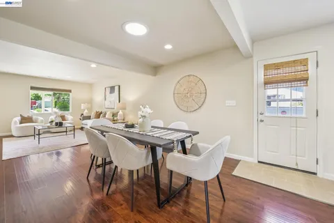 $1,250,000 | 21132 Tyee Court, Castro Valley, CA 94546