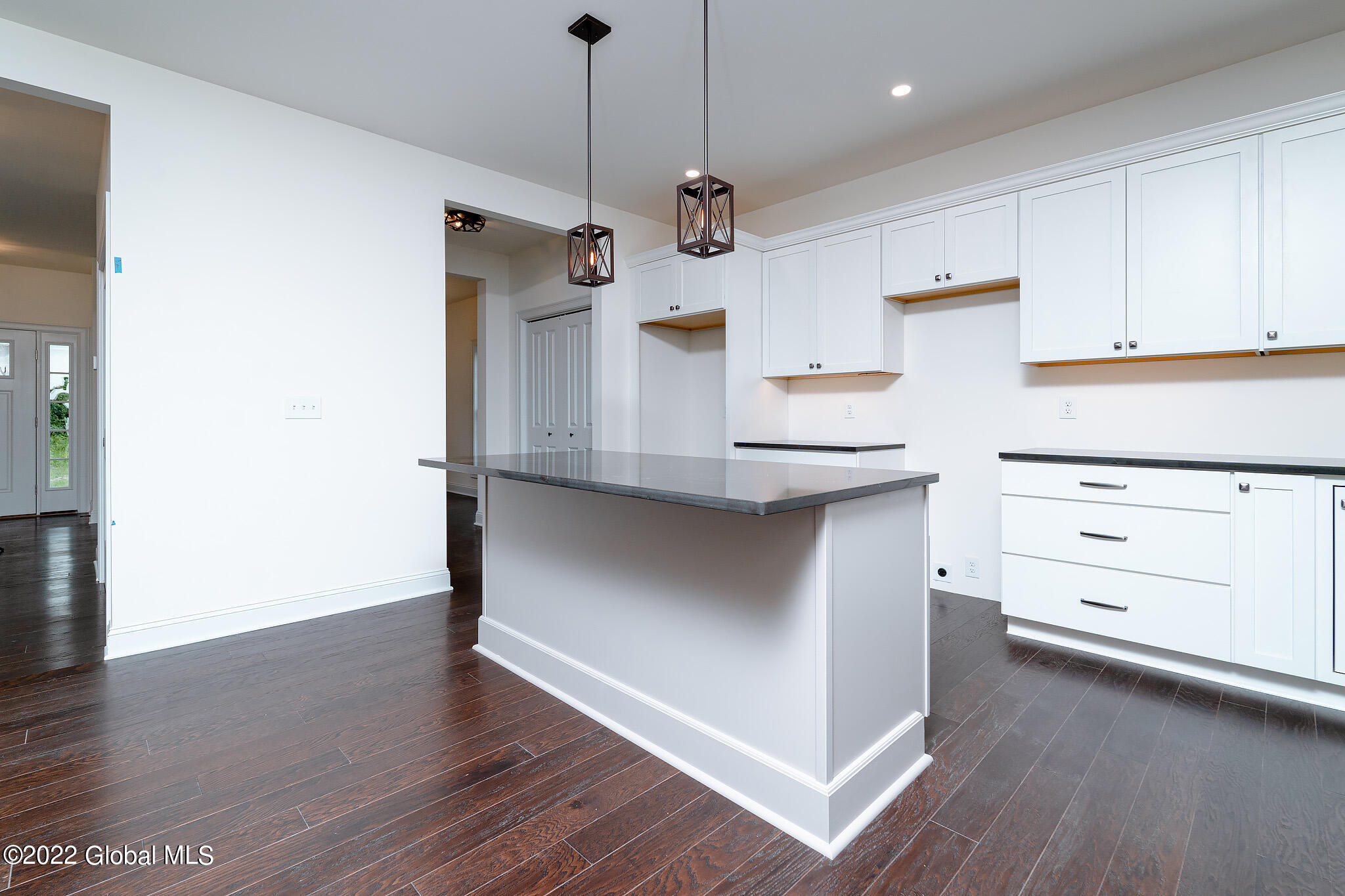 8 Creek Road Wynantskill, NY 12198 - Photo 4 of 27 032-289-Morner-Rd