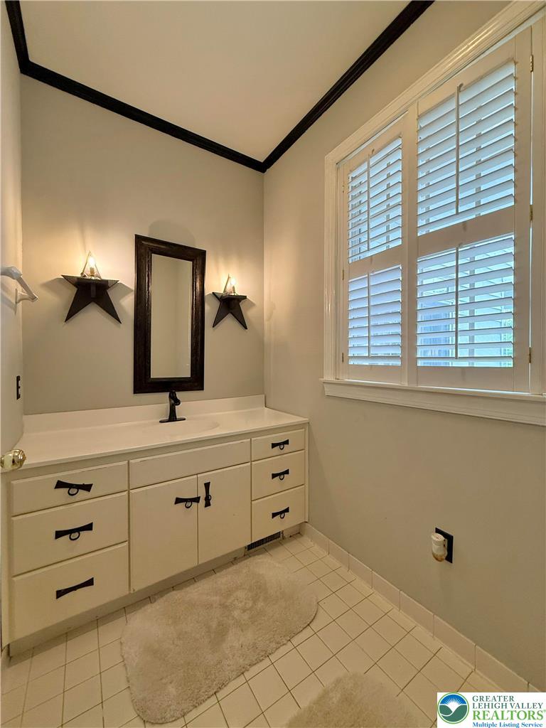 1997 West Point Drive Bethlehem, PA 18015 - Photo 44 of 94