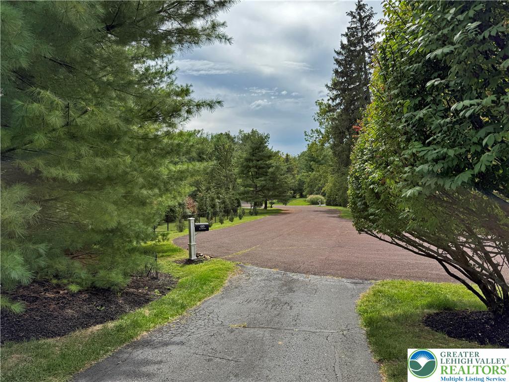 1997 West Point Drive Bethlehem, PA 18015 - Photo 88 of 94