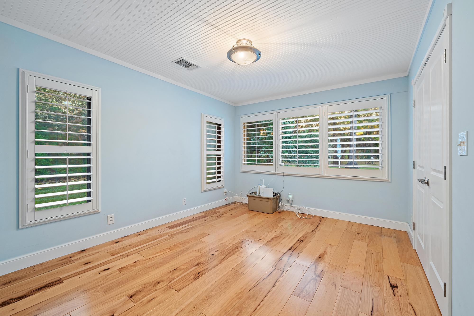 19150 Southeast Jupiter Road Jupiter, FL 33458 - Photo 21 of 58 Primary Suite - Sitting Area