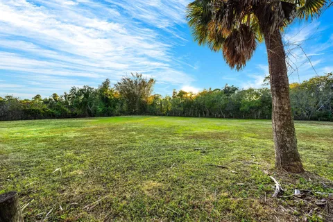 $1,850,000 | 19150 Southeast Jupiter Road, Jupiter, FL 33458