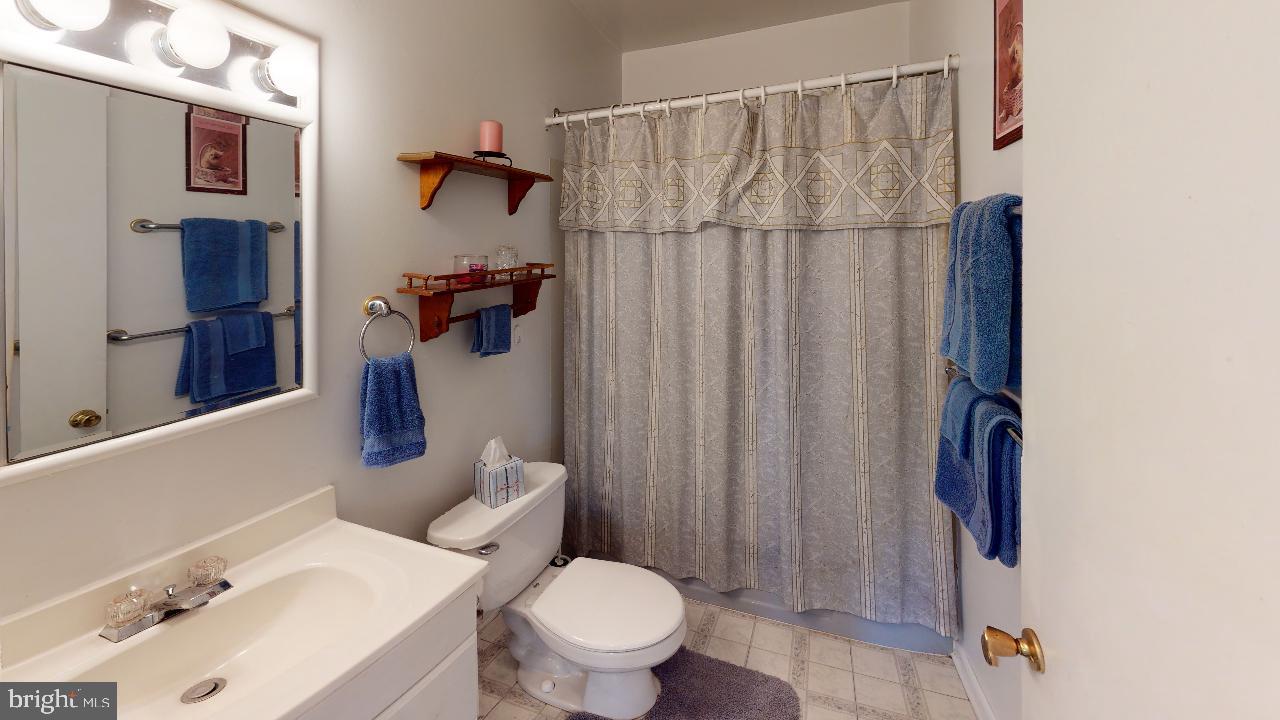 411 Briar Road Exton, PA 19341 - Photo 10 of 25 Gallery Image 10