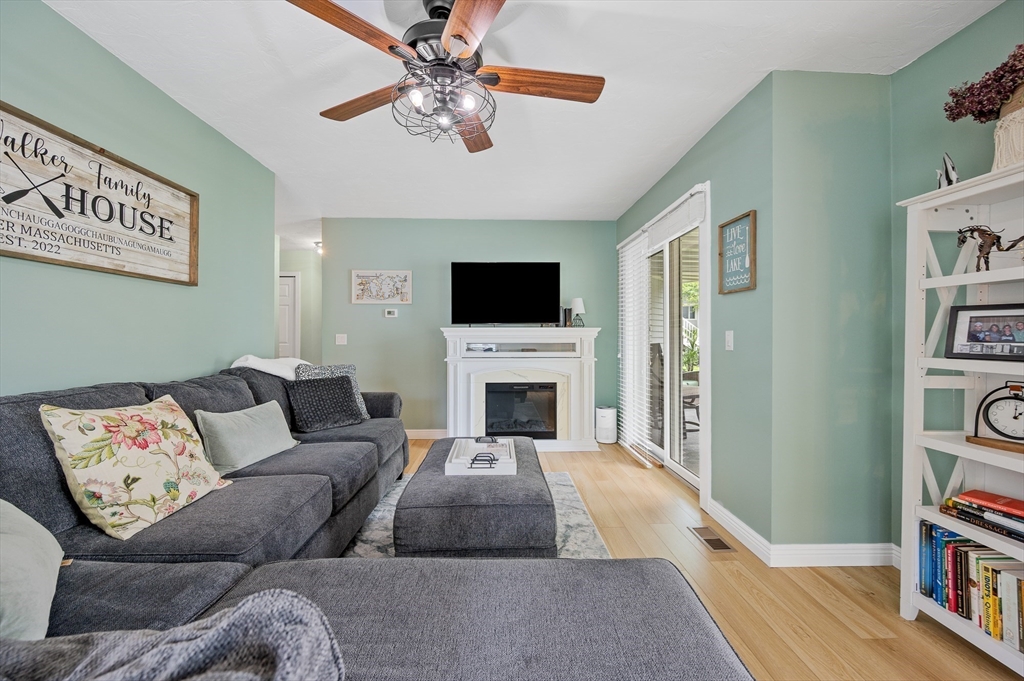 701 Beacon Park Road, Unit 701 Webster, MA 01570 - Photo 5 of 36