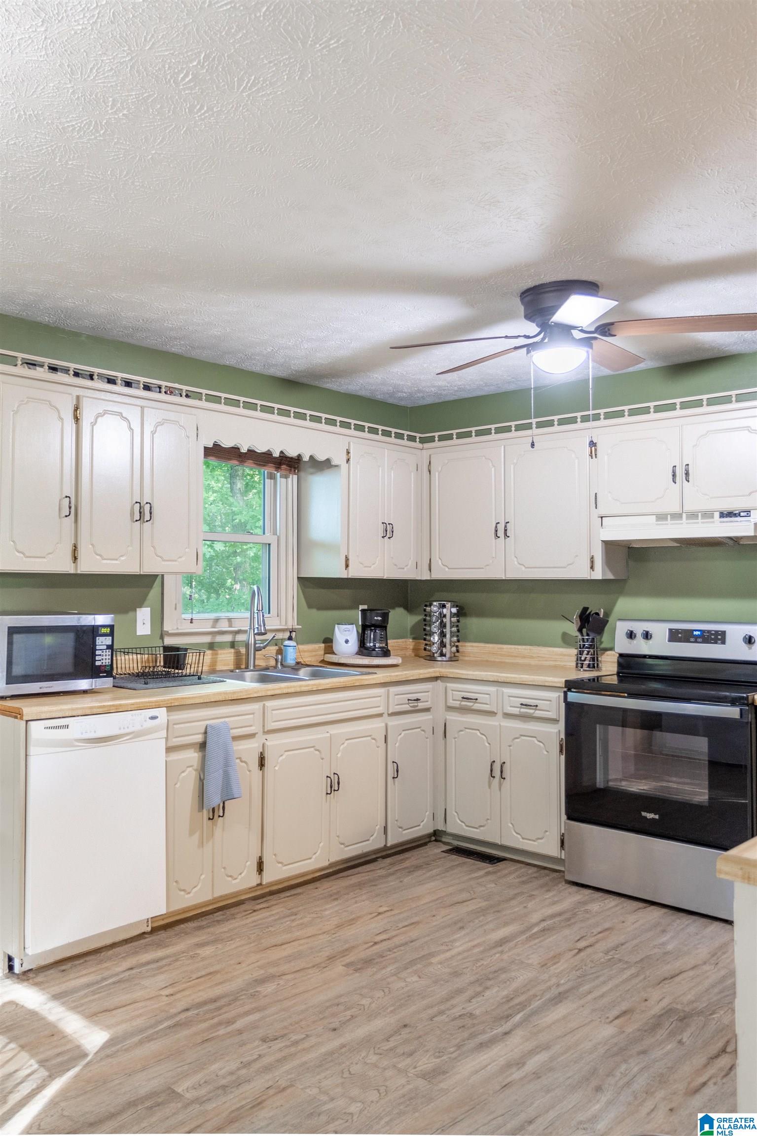 710 Patterson Lake Road Jacksonville, AL 36265 - Photo 10 of 32