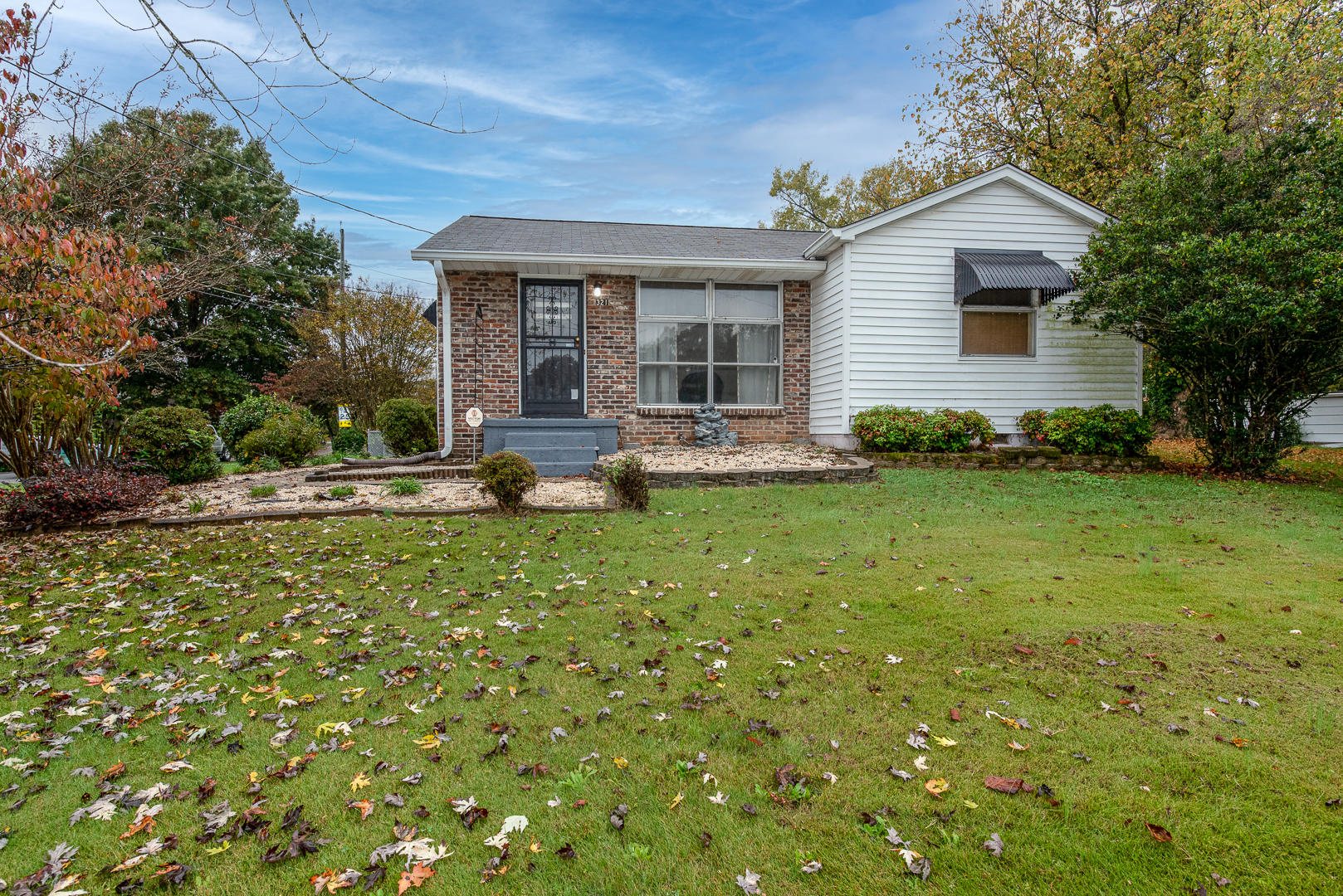 321 Stone Road Knoxville, TN 37920 - Photo 1 of 16 Welcome Home!