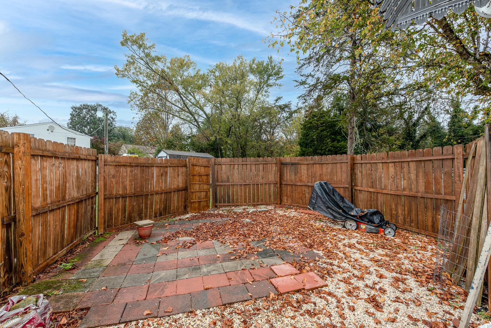321 Stone Road Knoxville, TN 37920 - Photo 12 of 16 Privacy Area in Backyard