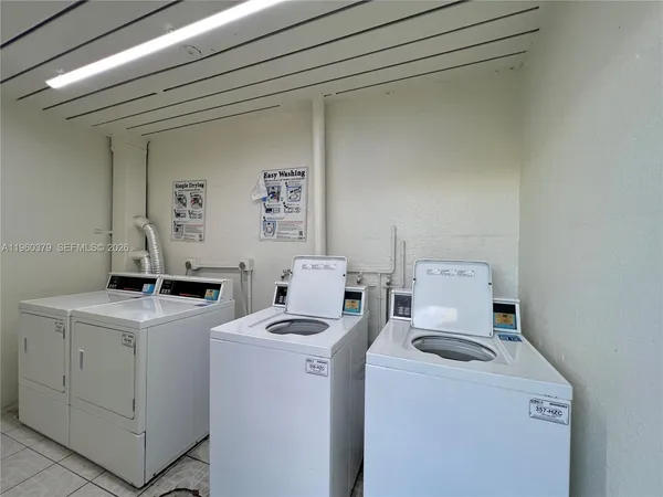 $178,000 | 4255 North University Drive, Unit 304, Sunrise, FL 33351