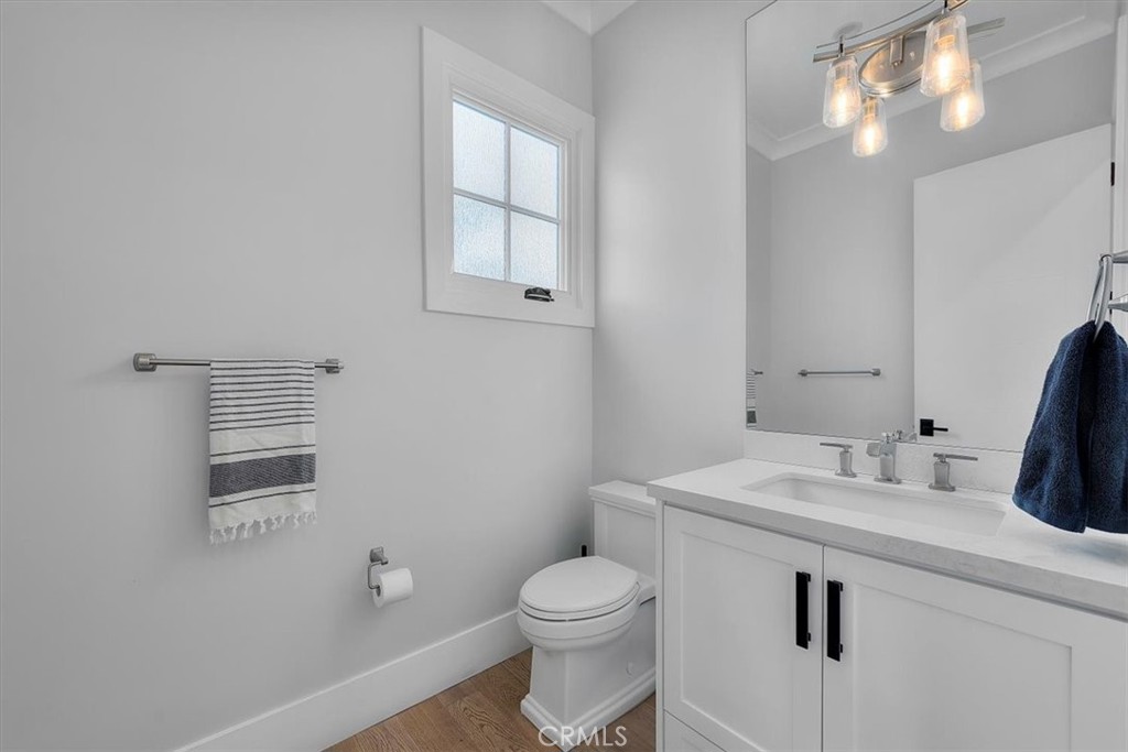 1920 Gates Avenue, Unit B Redondo Beach, CA 90278 - Photo 13 of 31 Powder bath off main living area on top floor