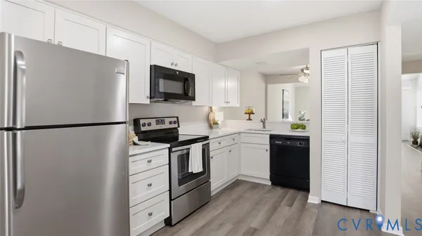 $320,000 | 1401 Sycamore Mews Circle, Midlothian, VA 23113
