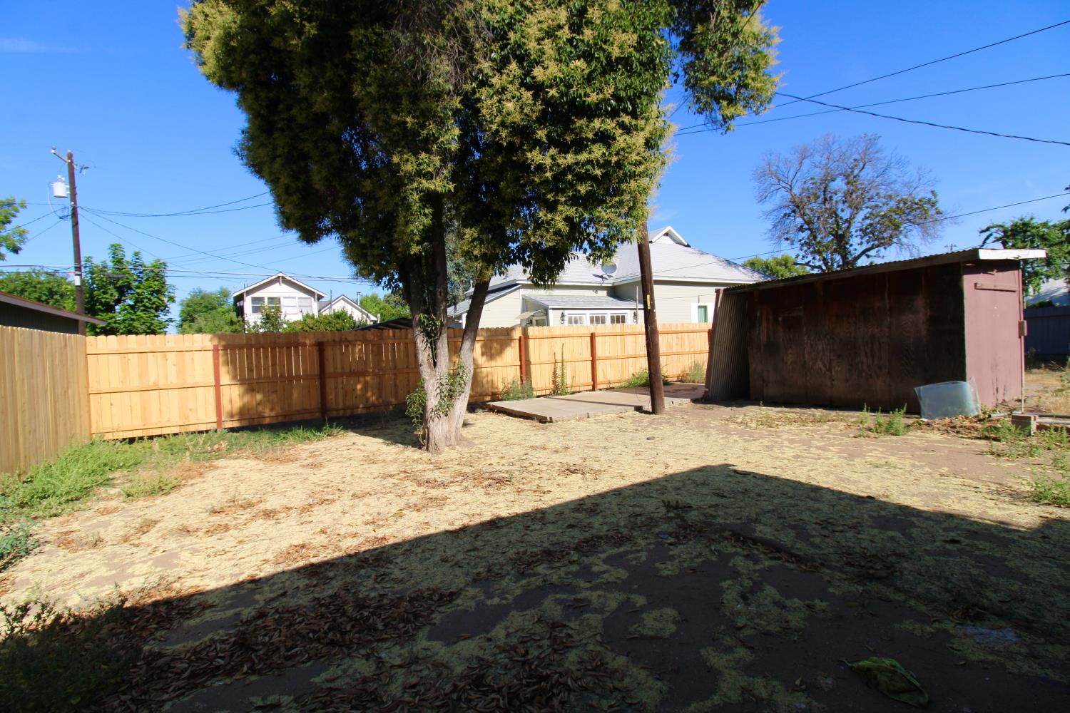 432 4th Street Clovis, CA 93612 - Photo 44 of 47