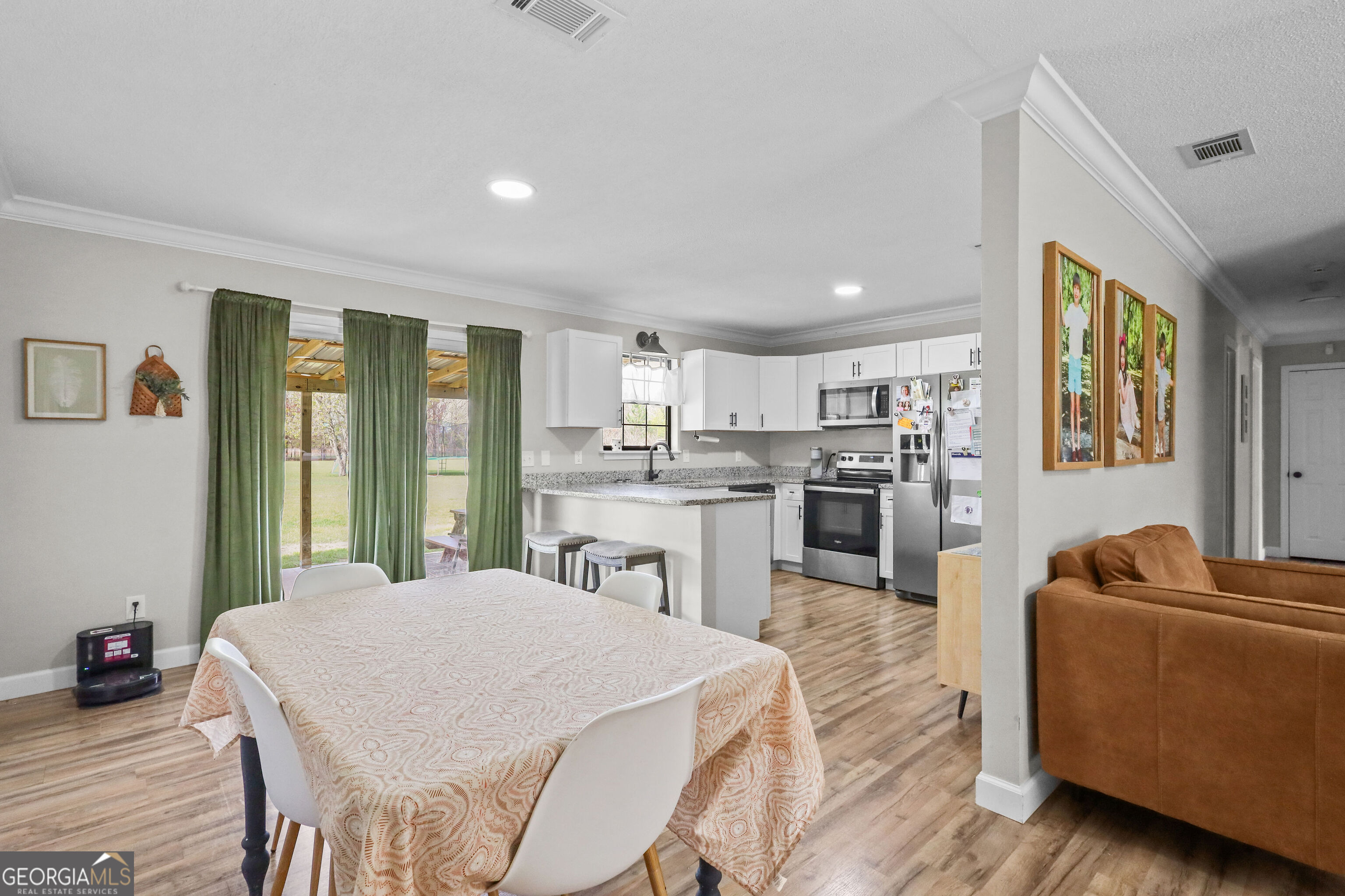 4314 Old Hoboken Road Blackshear, GA 31516 - Photo 9 of 44