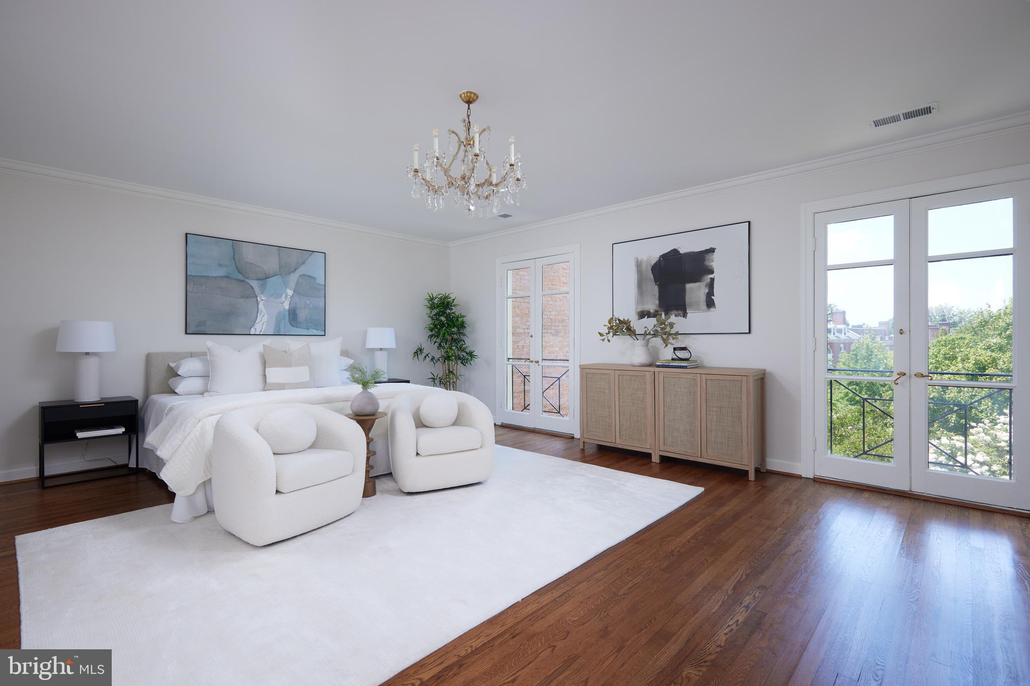 1802 Kalorama Square, Unit 16 Washington, DC 20008 - Photo 31 of 58 a living room with furniture and a large window