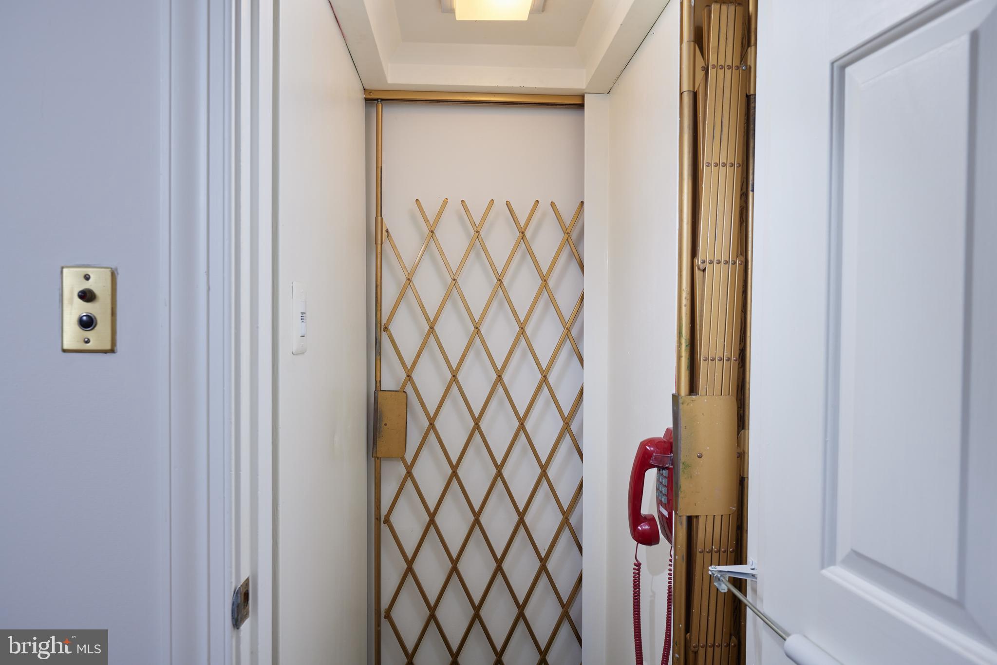 1802 Kalorama Square, Unit 16 Washington, DC 20008 - Photo 6 of 58 a bathroom with a shower and a curtain