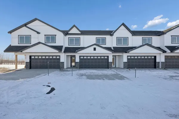 $274,900 | 1106 45th Avenue Northeast, St. Cloud, MN 56304