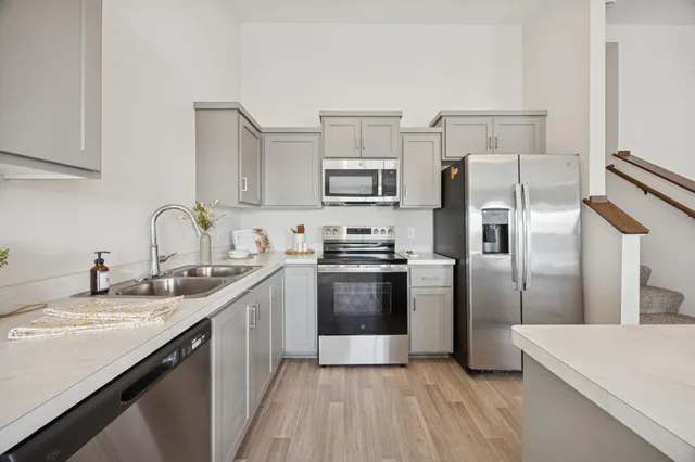 $284,900 | 1106 45th Avenue Northeast, St. Cloud, MN 56304