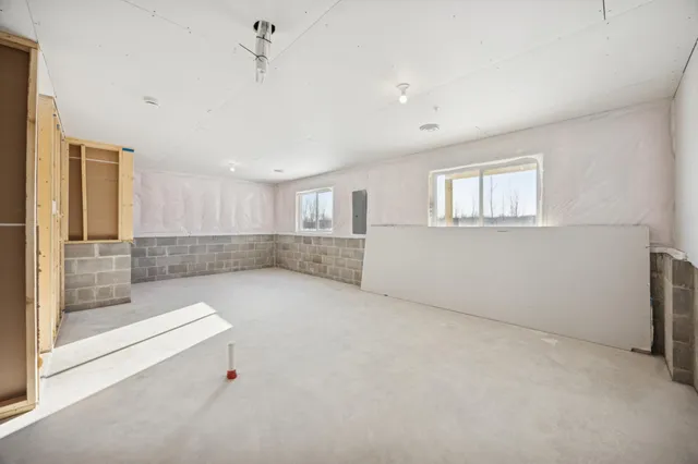 $284,900 | 1106 45th Avenue Northeast, St. Cloud, MN 56304