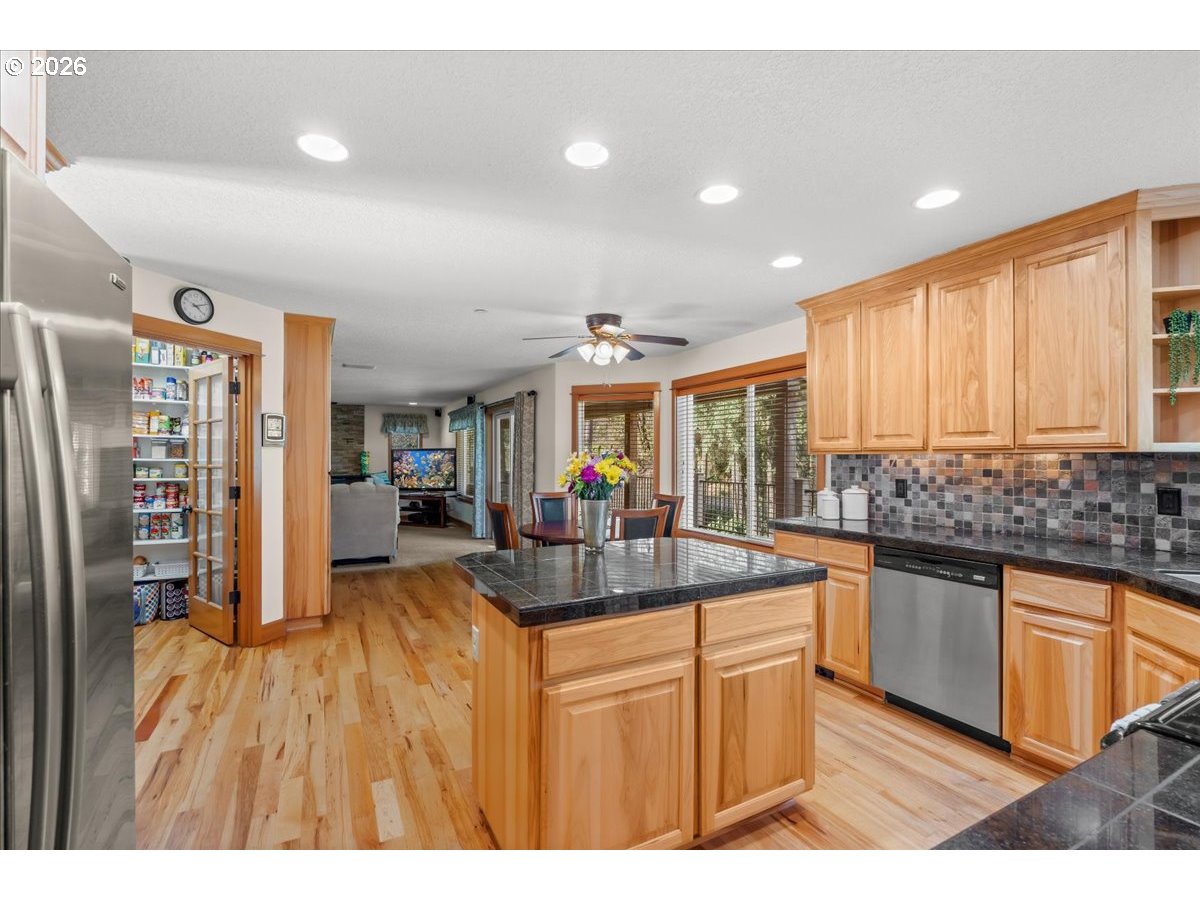 53420 Northwest Strassel Road Forest Grove, OR 97116 - Photo 11 of 44