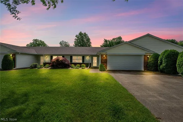 $350,000 | 937 Ridgeview Drive, Huron, OH 44839