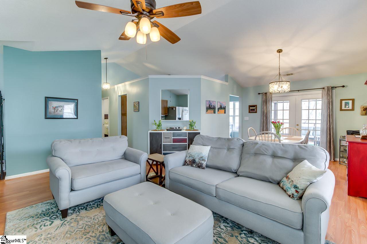 357 Riverside Chase Circle Greer, SC 29650 - Photo 6 of 31
