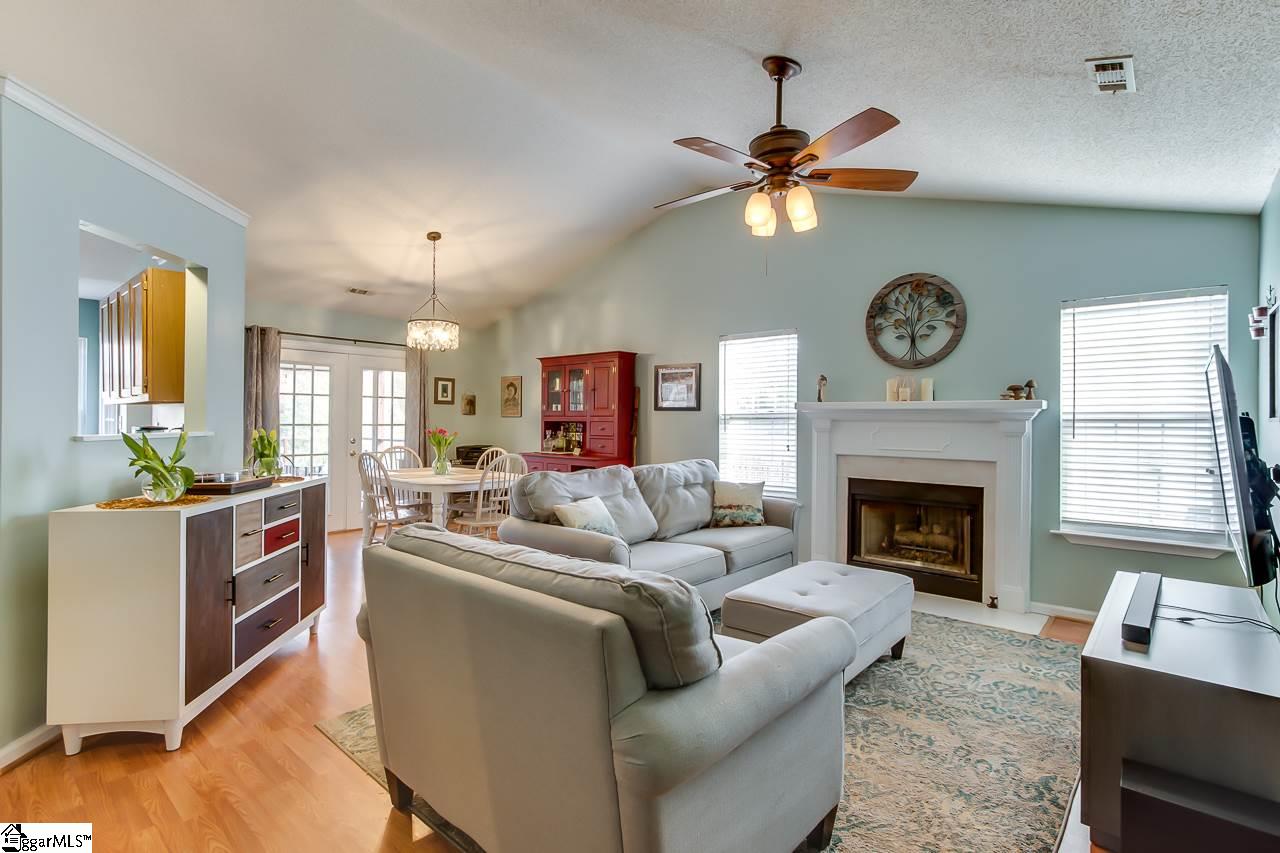 357 Riverside Chase Circle Greer, SC 29650 - Photo 7 of 31