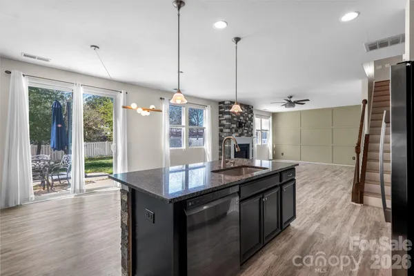 $469,000 | 1933 Tablerock Drive, York, SC 29745
