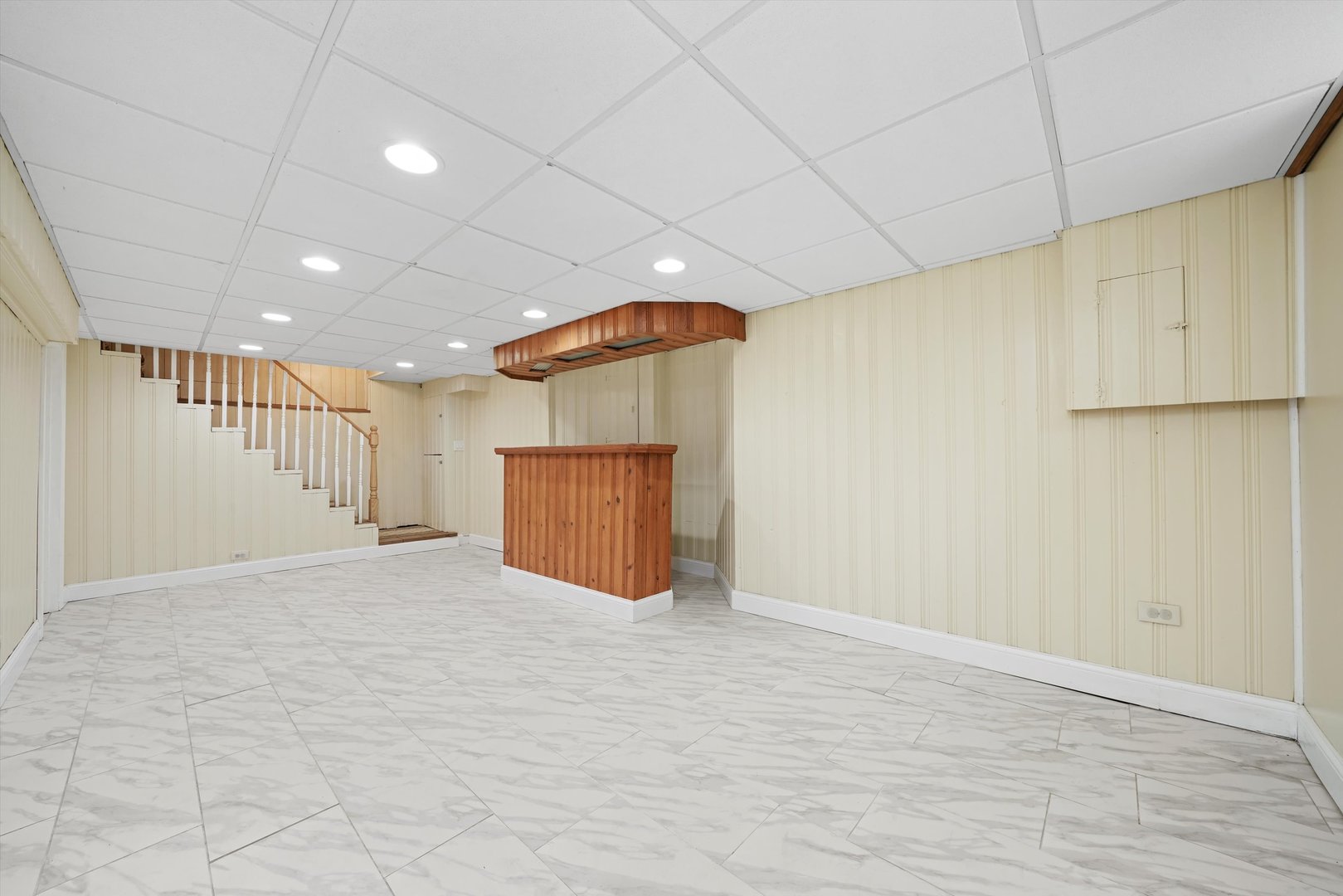 2525 Glenview Road Glenview, IL 60025 - Photo 41 of 50 a view of an empty room