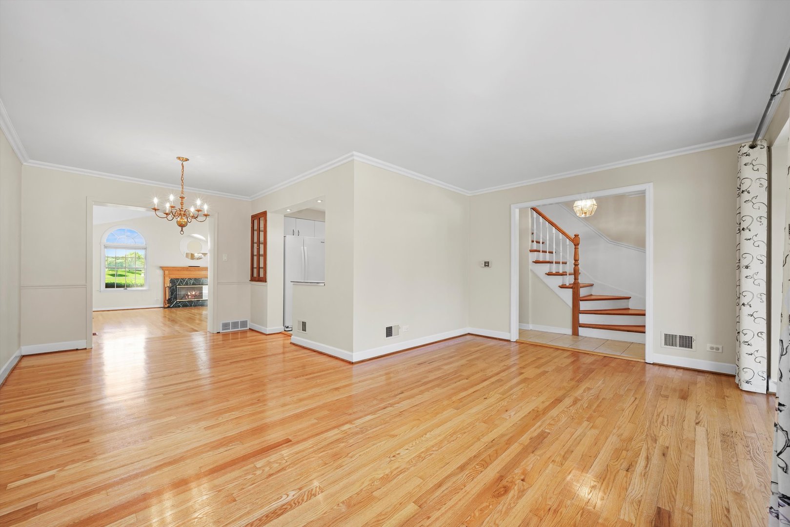 2525 Glenview Road Glenview, IL 60025 - Photo 10 of 50 a view of empty room with wooden floor and windows