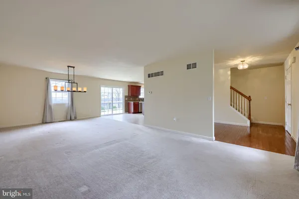 $449,900 | 435 North Burberry Lane, Mount Wolf, PA 17347