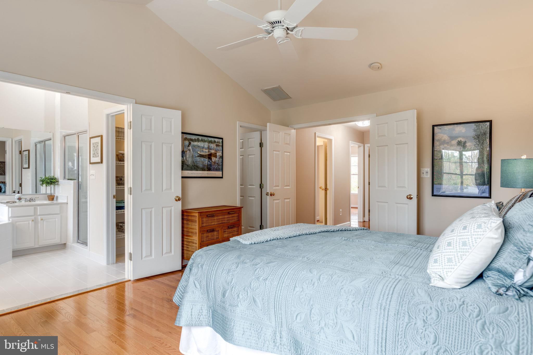 11119 Little Compton Drive Reston, VA 20191 - Photo 36 of 87 Spacious and private.