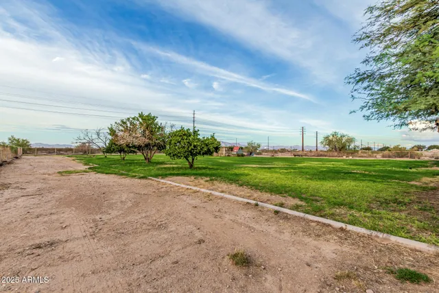 $1,150,000 | 1602 East Lobo Street, San Tan Valley, AZ 85140