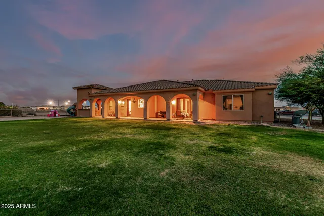 $1,150,000 | 1602 East Lobo Street, San Tan Valley, AZ 85140