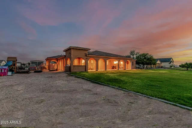 $1,150,000 | 1602 East Lobo Street, San Tan Valley, AZ 85140