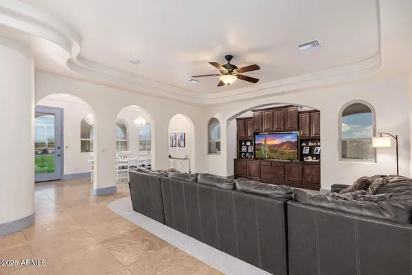 $1,099,000 | 1602 East Lobo Street, San Tan Valley, AZ 85140
