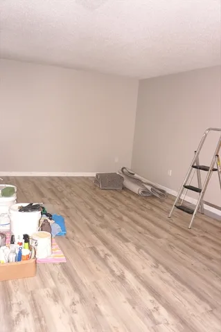 $2,800 | 567 Mendon Road, Unit 1, Attleboro, MA 02703