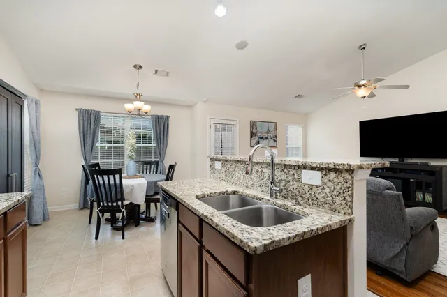 $275,000 | 408 Royalston Court, Duncan, SC 29334